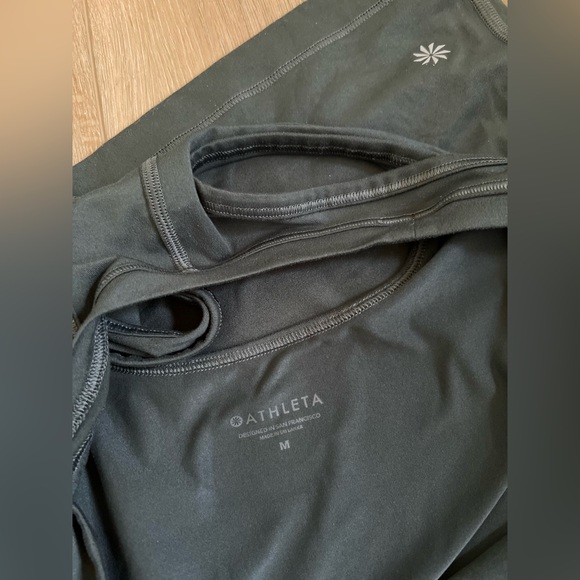 ATHLETA Nitro Green Tank EUC - Picture 8 of 9